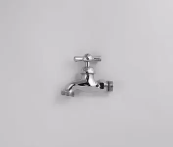 Llave terminal manguera cromada 1/2