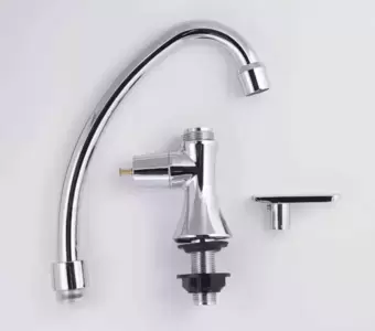 Llave movil mesa lavaplatos