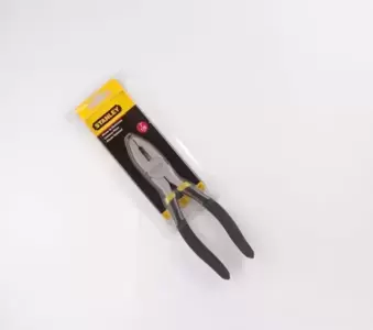 Alicate electricista 7